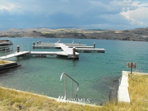 192-182 South Lakeshore Road Chelan, WA 98816 - Photo 14 of 17 Gallery Image 14
