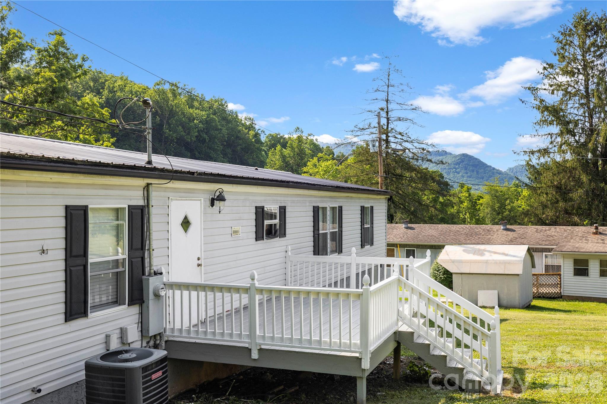 245 Mountain Grove Road Canton, NC 28716 - Photo 5 of 24