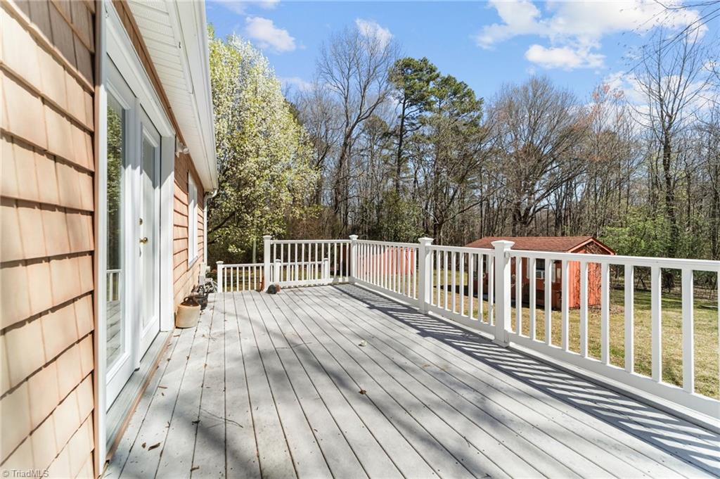 6509 Monnett Road Climax, NC 27233 - Photo 27 of 37