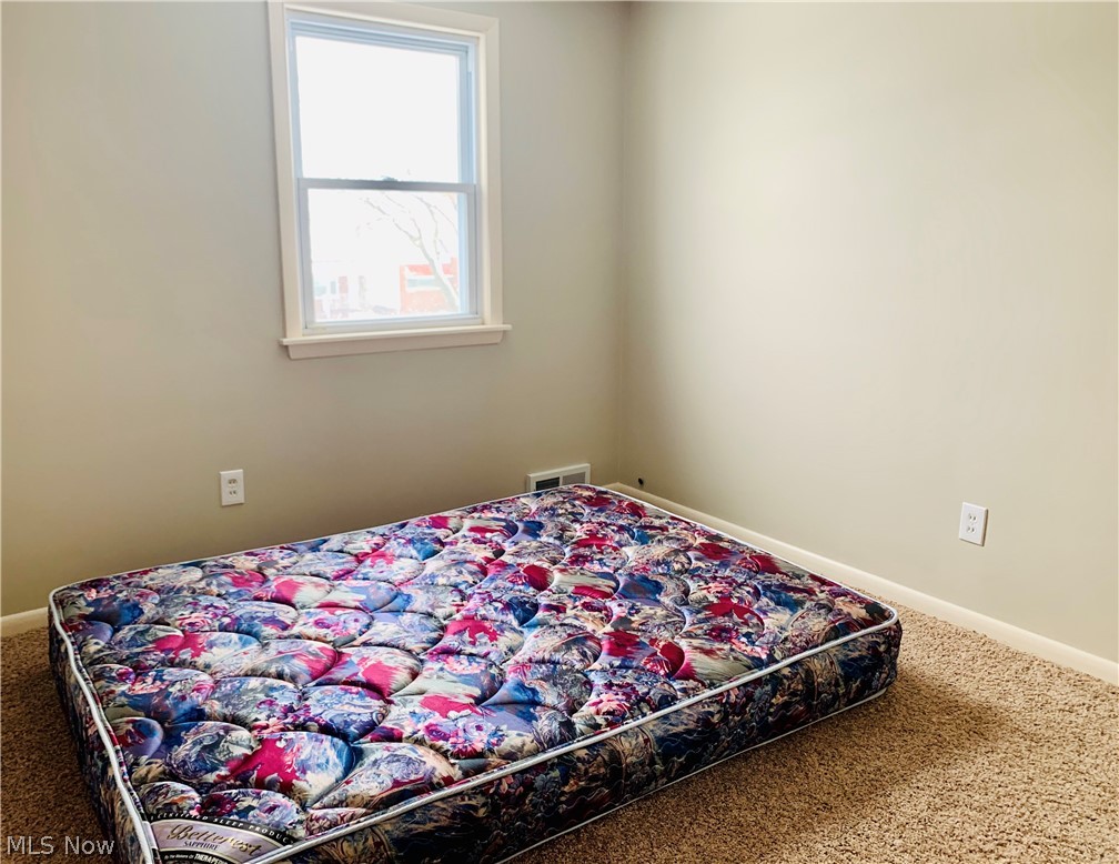 4078 Stonehaven Road Cleveland, OH 44121 - Photo 19 of 34