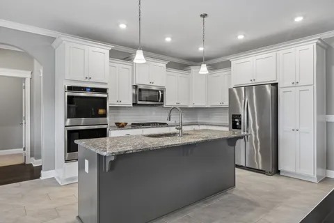 $539,900 | 1045 Black Gum Lane, Clarksville, TN 37043