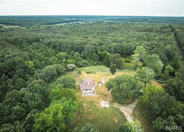 $219,900 | 18017 County Road 1210, St. James, MO 65559