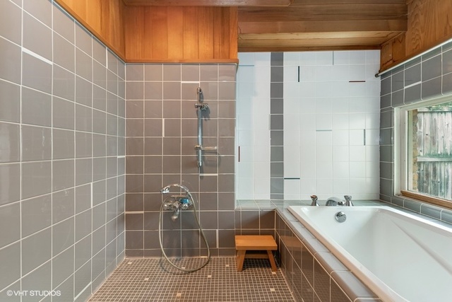 180 Barberry Road Highland Park, IL 60035 - Photo 12 of 23