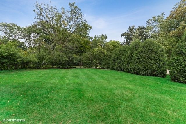 $460,000 | 180 Barberry Road, Highland Park, IL 60035