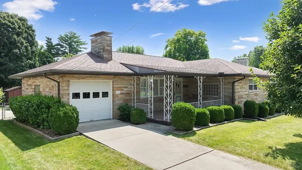 $225,000 | 952 Miller Avenue, Lawrenceburg, IN 47025