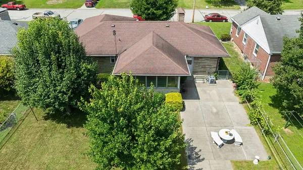 $225,000 | 952 Miller Avenue, Lawrenceburg, IN 47025