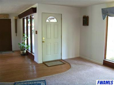 4835 Ranch Road Leo, IN 46765 - Photo 2 of 14