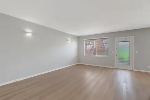 $200,000 | 296 Fanshaw H, Boca Raton, FL 33434