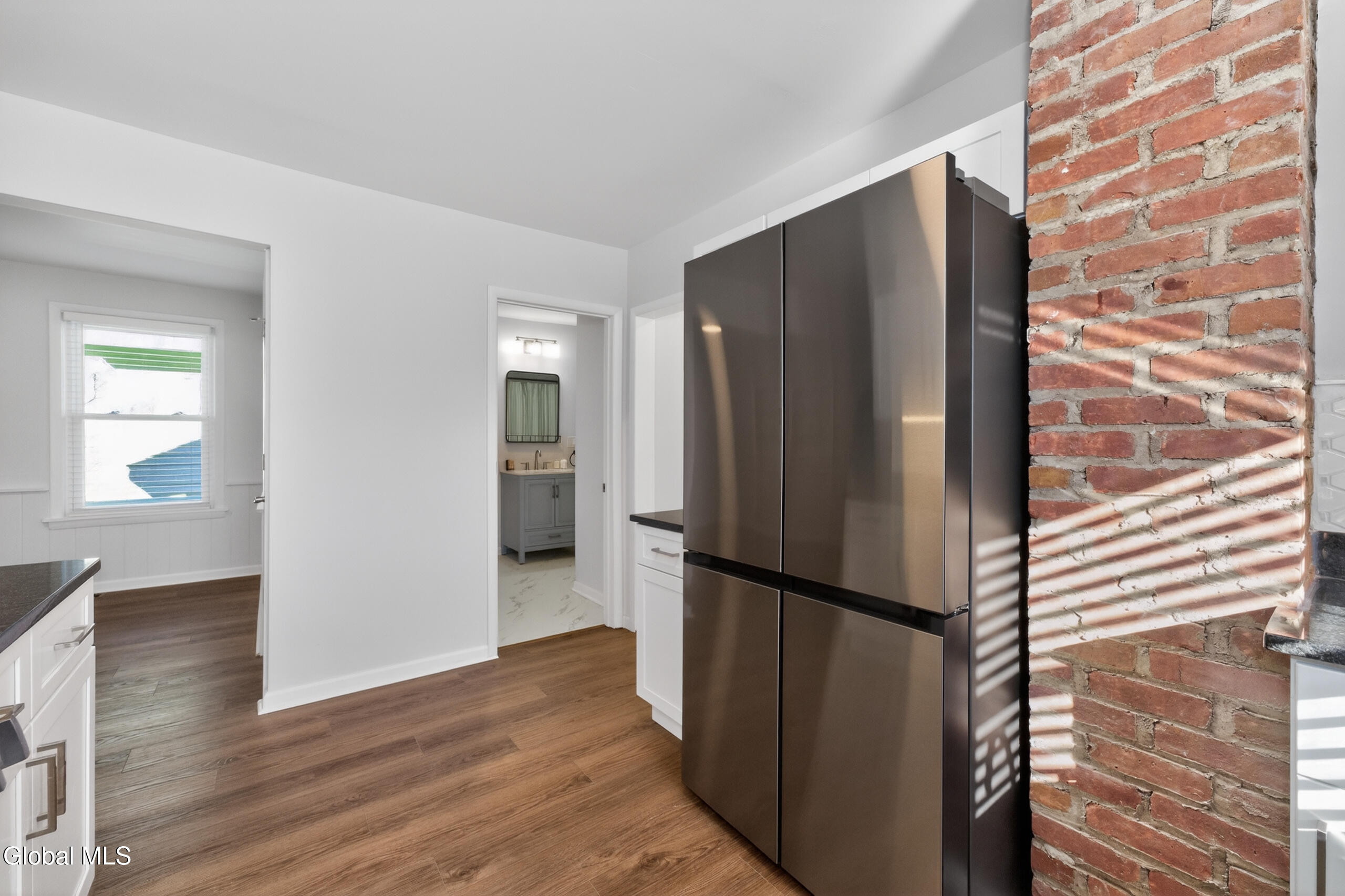 2618 Hendricks Street Rotterdam, NY 12306 - Photo 12 of 44 3 Kitchen 4