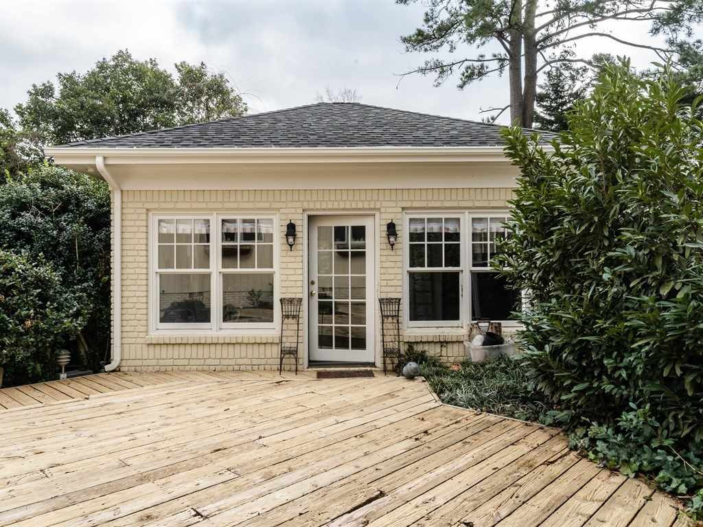 1214 Cowper Drive Raleigh, NC 27608 - Photo 21 of 25 Studio