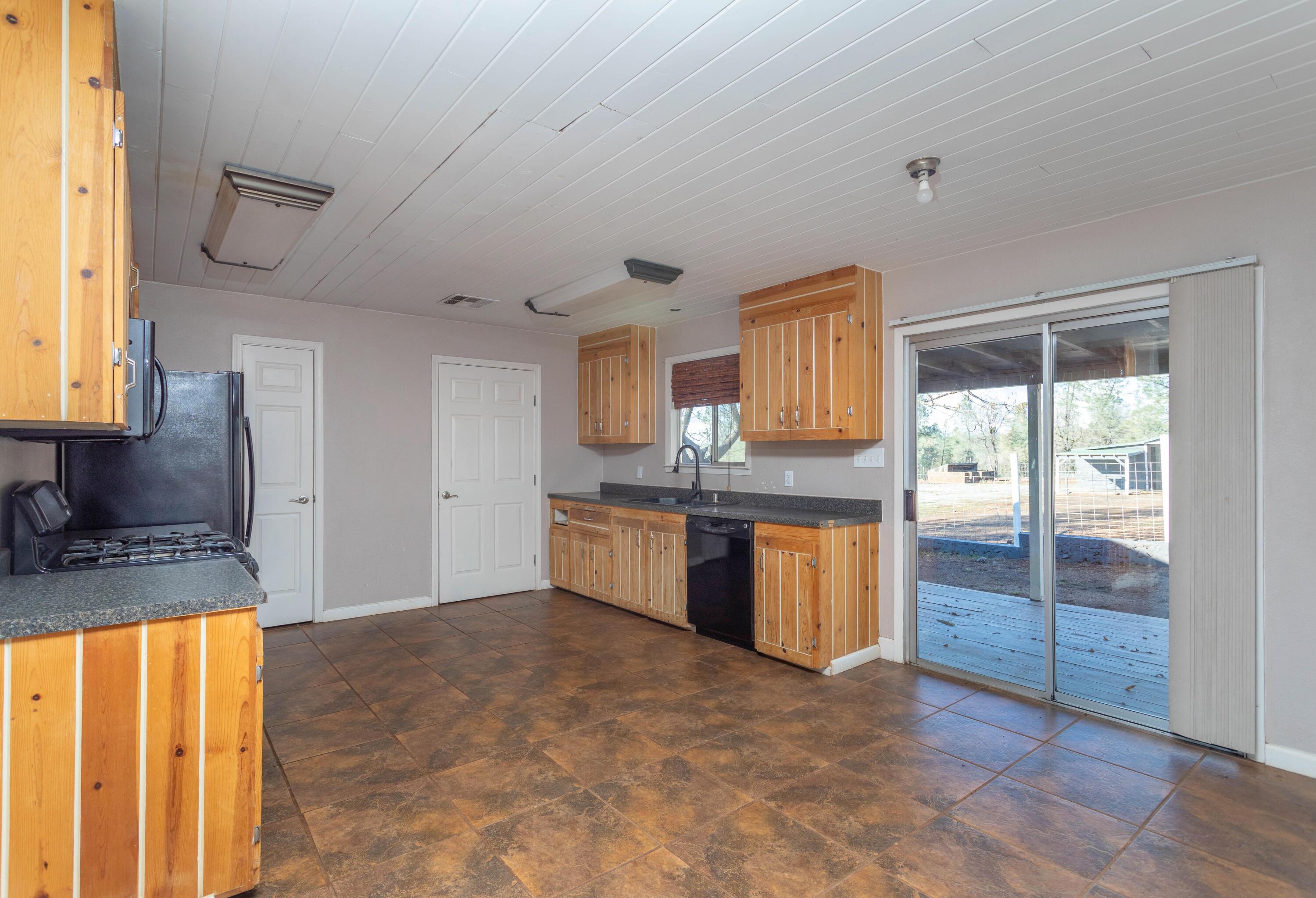 26846 Aslan Road Shingletown, CA 96088 - Photo 33 of 49 254A2584