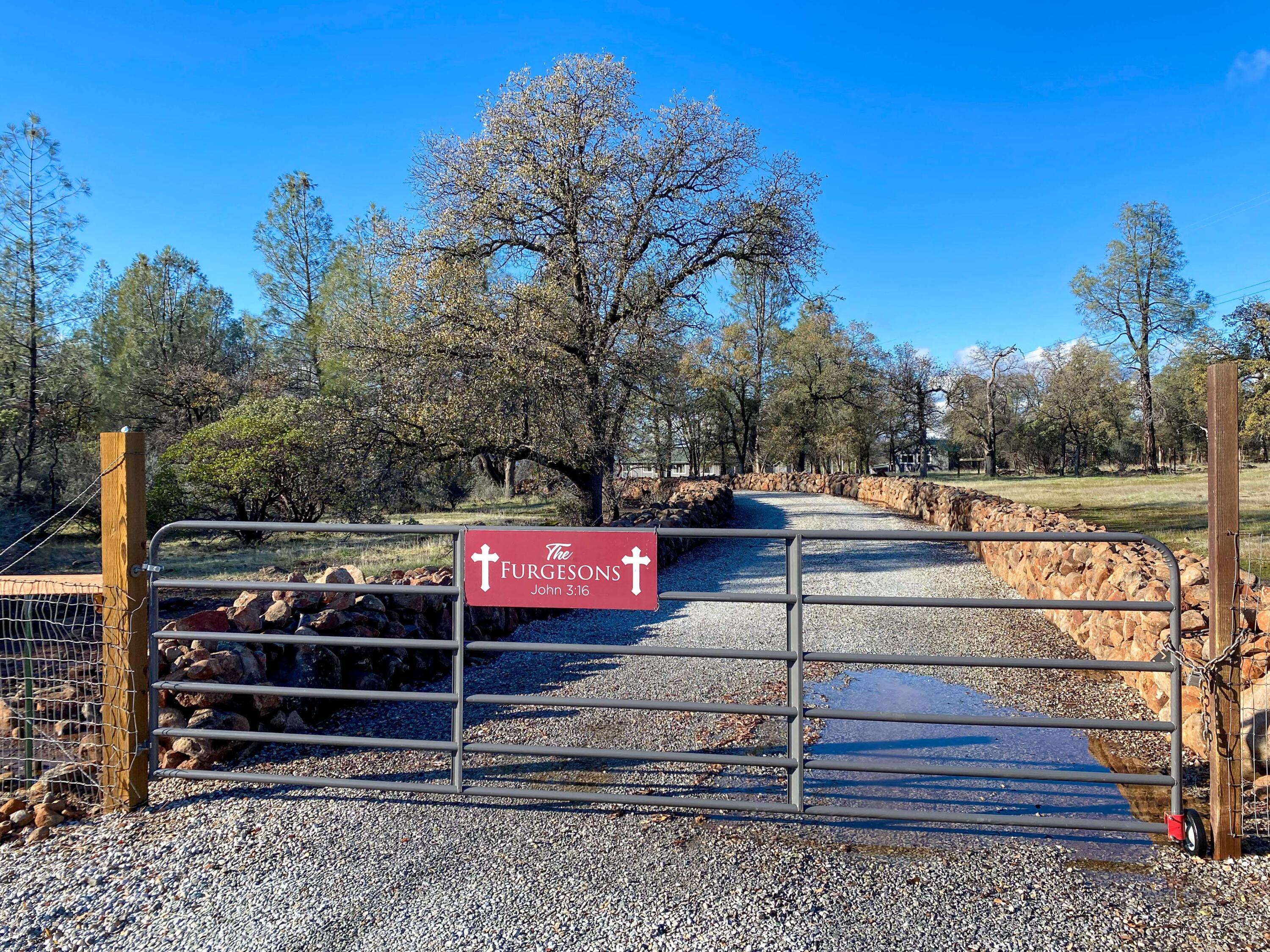 26846 Aslan Road Shingletown, CA 96088 - Photo 5 of 49 005216D4-F563-4E4D-9B53-745AD0F9F4D2