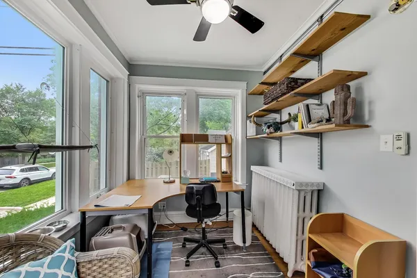 $2,750 | 2646 Ewing Avenue, Unit 2, Evanston, IL 60201