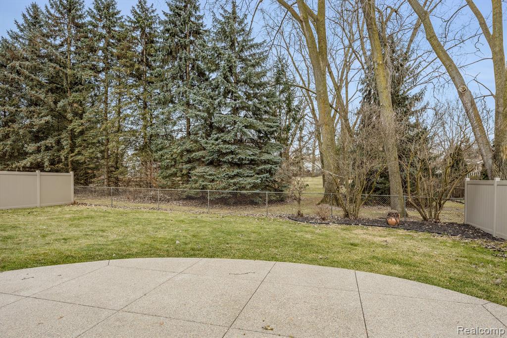 6500 Raintree Court Canton, MI 48187 - Photo 26 of 31 Gallery Image 26