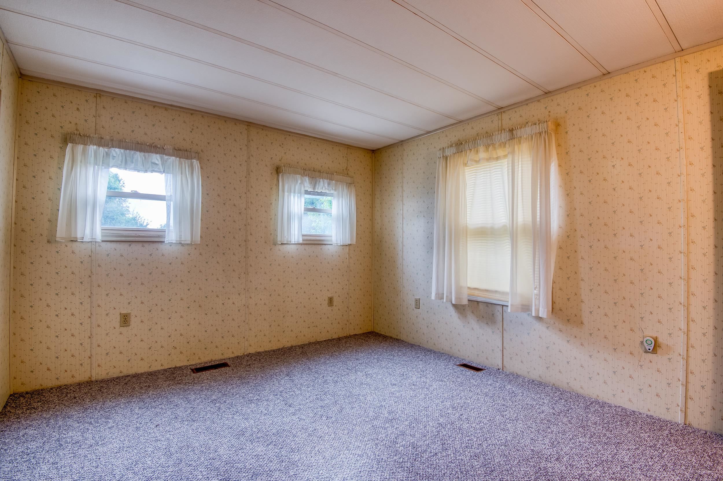 141 Lancaster Road, Unit 12 Gorham, NH 03581 - Photo 12 of 22