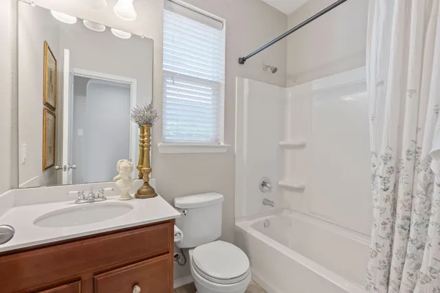 $375,000 | 476 Sheepshank Drive, Georgetown, TX 78633