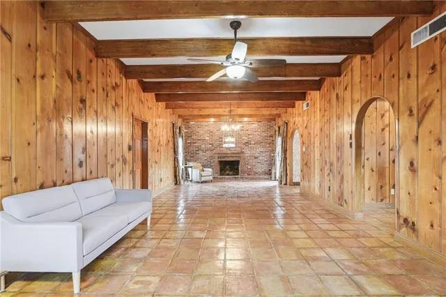 $399,000 | 104 Ducayet Drive, Destrehan, LA 70047