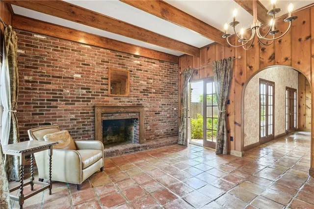 $399,000 | 104 Ducayet Drive, Destrehan, LA 70047