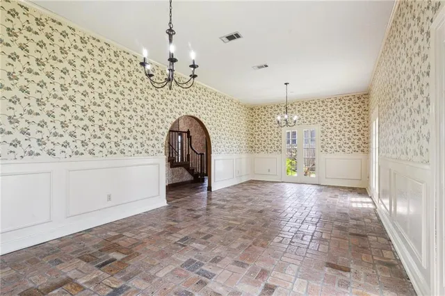 $399,000 | 104 Ducayet Drive, Destrehan, LA 70047