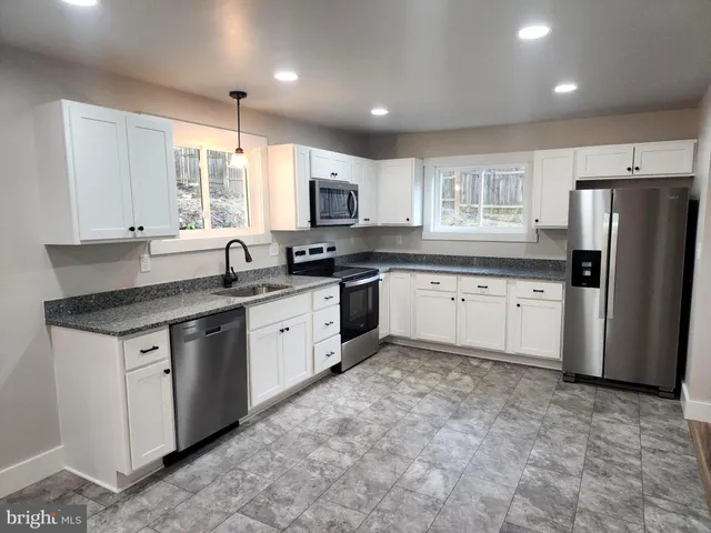 $259,900 | 1016 Brown Avenue, Cumberland, MD 21502