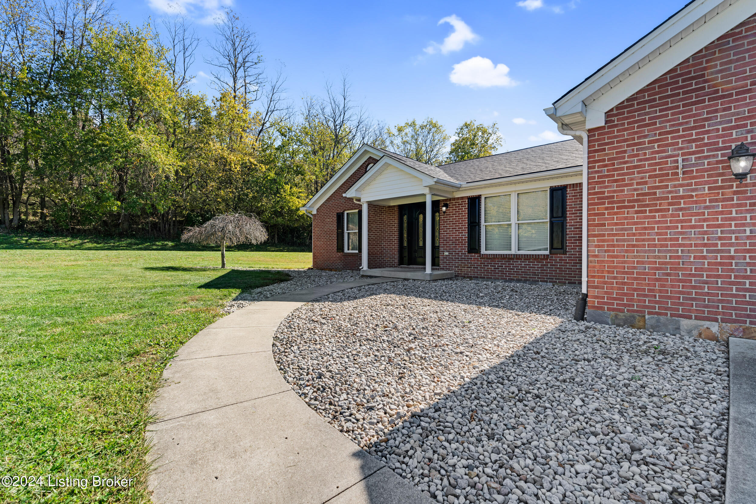 4117 Hardesty Ridge Road Taylorsville, KY 40071 - Photo 4 of 41 20241021-dsc06920