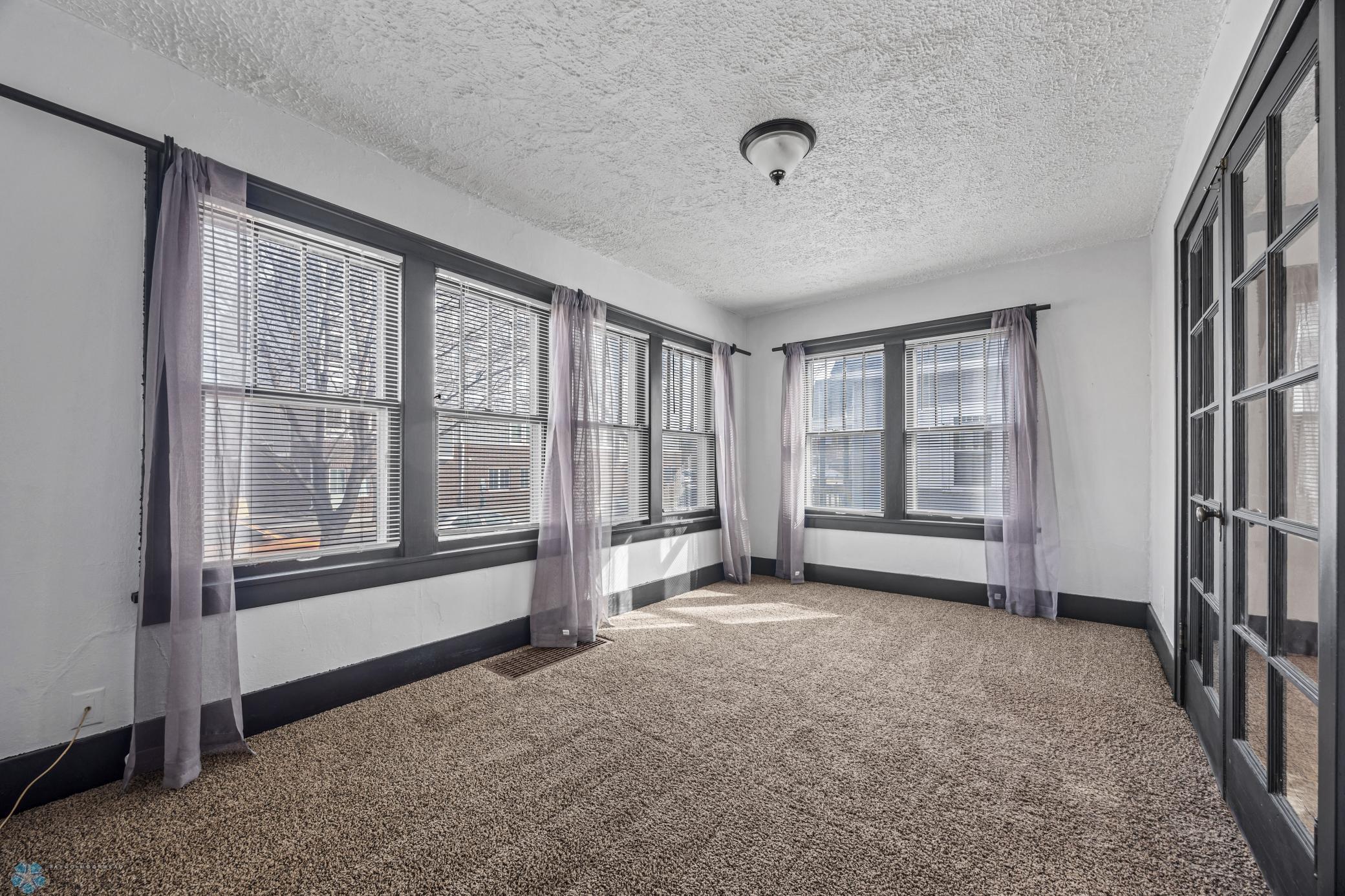 722 7th Street North Fargo, ND 58102 - Photo 12 of 24