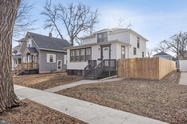 $250,000 | 722 7th Street North, Fargo, ND 58102