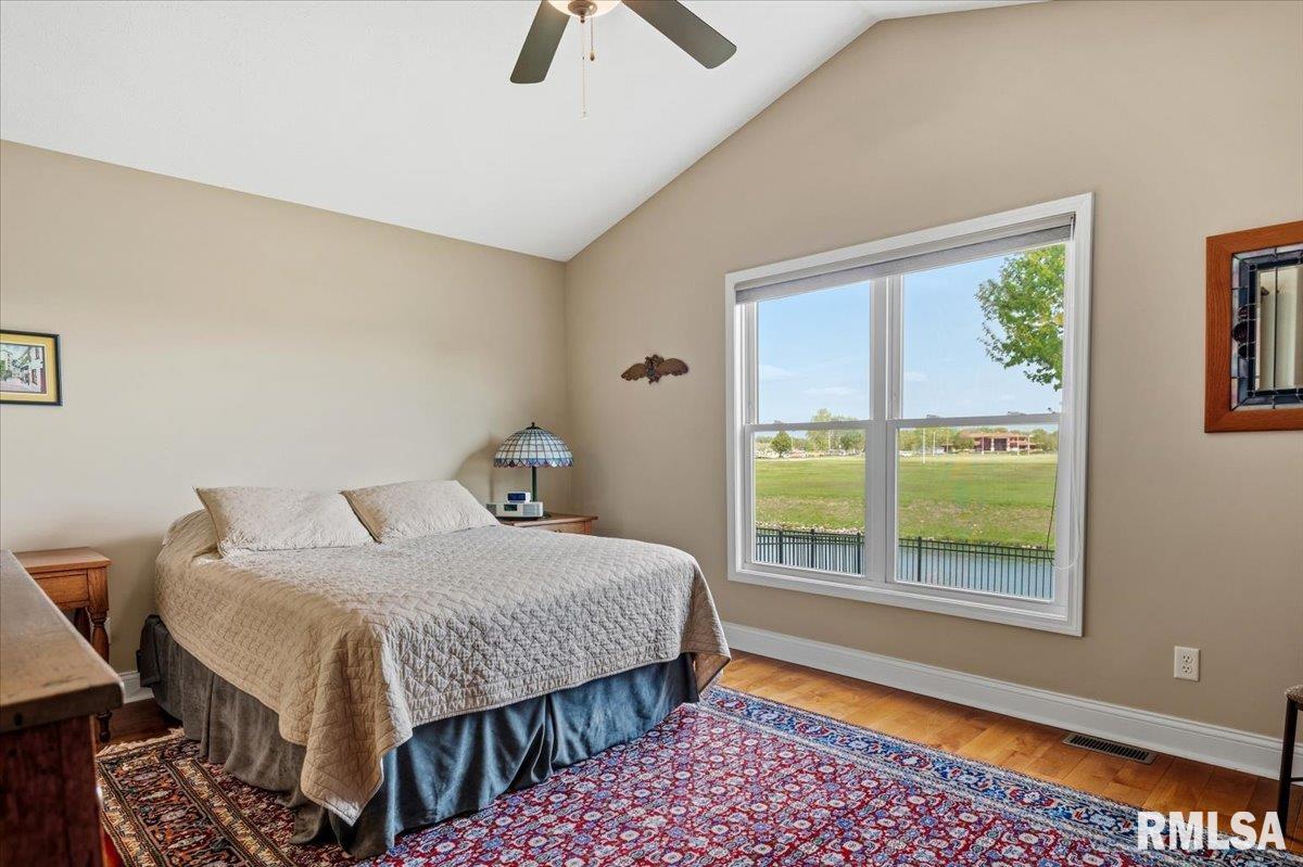 3303 Lakemere Drive Springfield, IL 62711 - Photo 16 of 40