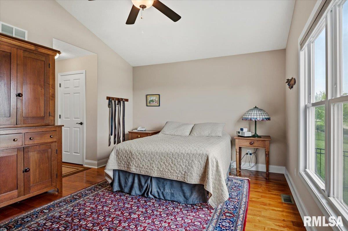 3303 Lakemere Drive Springfield, IL 62711 - Photo 17 of 40