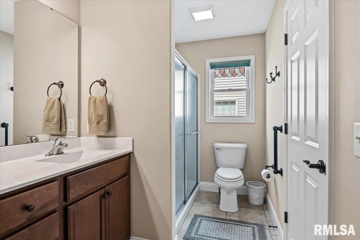 3303 Lakemere Drive Springfield, IL 62711 - Photo 20 of 40
