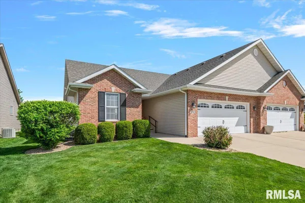 $395,000 | 3303 Lakemere Drive, Springfield, IL 62711