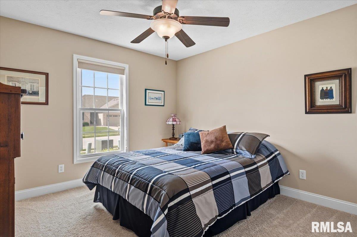 3303 Lakemere Drive Springfield, IL 62711 - Photo 24 of 40