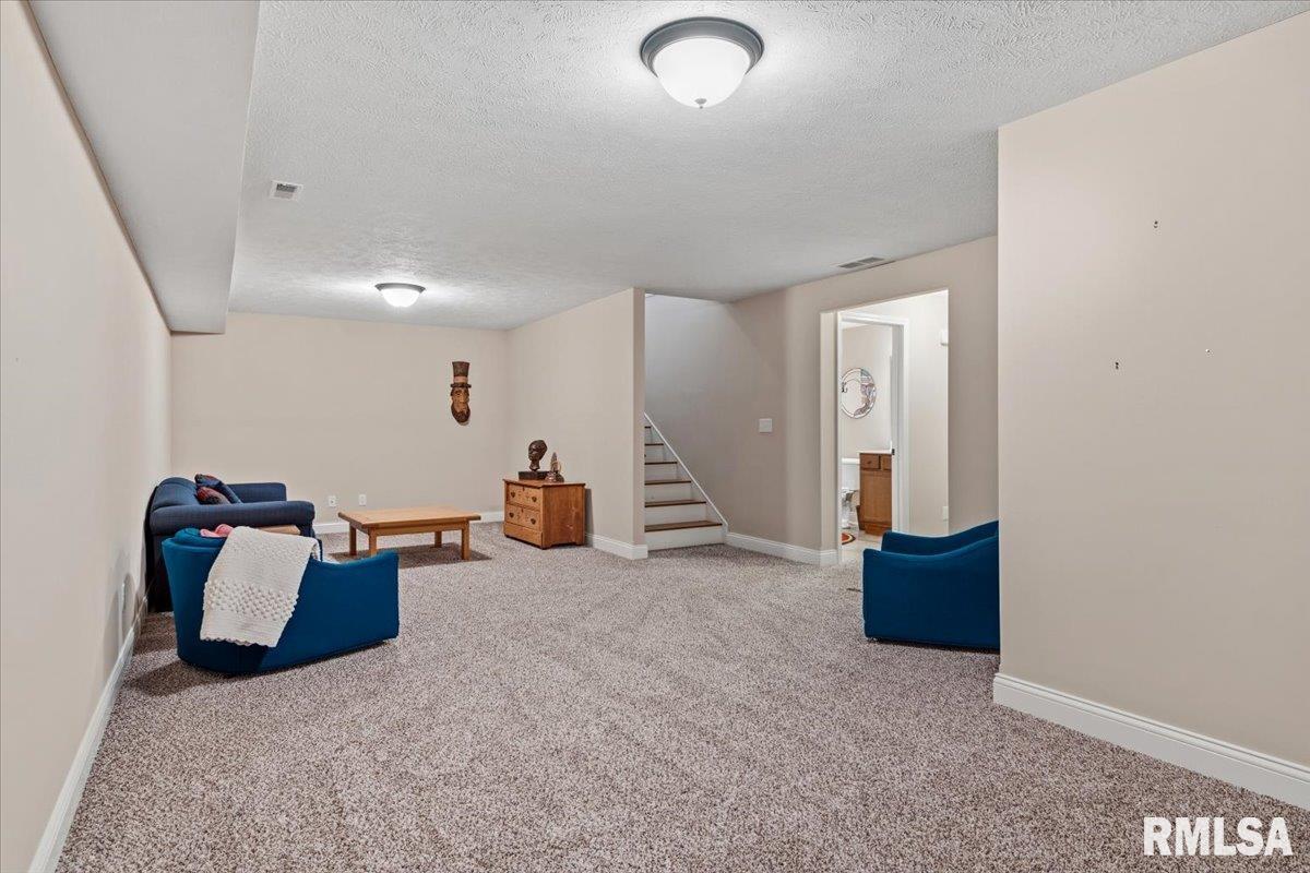 3303 Lakemere Drive Springfield, IL 62711 - Photo 28 of 40