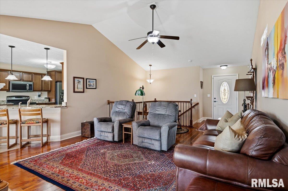 3303 Lakemere Drive Springfield, IL 62711 - Photo 6 of 40