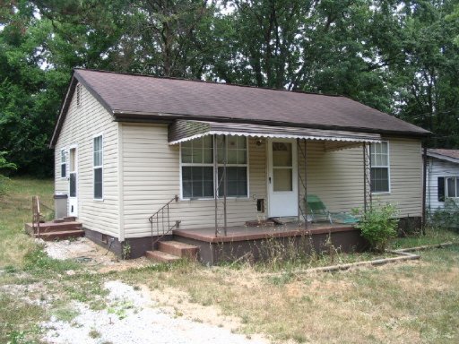 1916 Sandusky Road Knoxville, TN 37912 - Photo 1 of 1 Primary Photo
