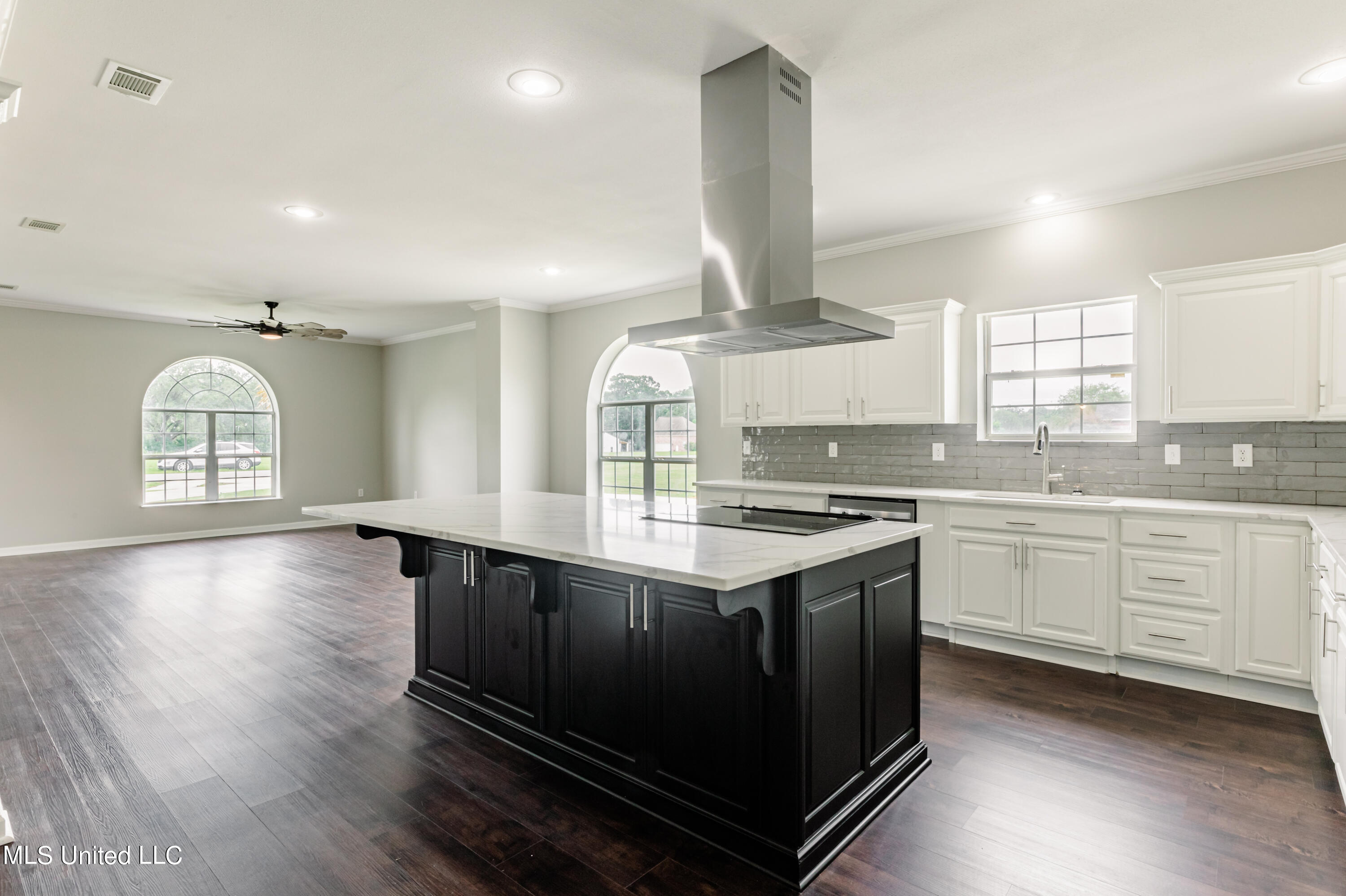 5416 Remington Road Moss Point, MS 39562 - Photo 17 of 53 2M2A4946-HDR