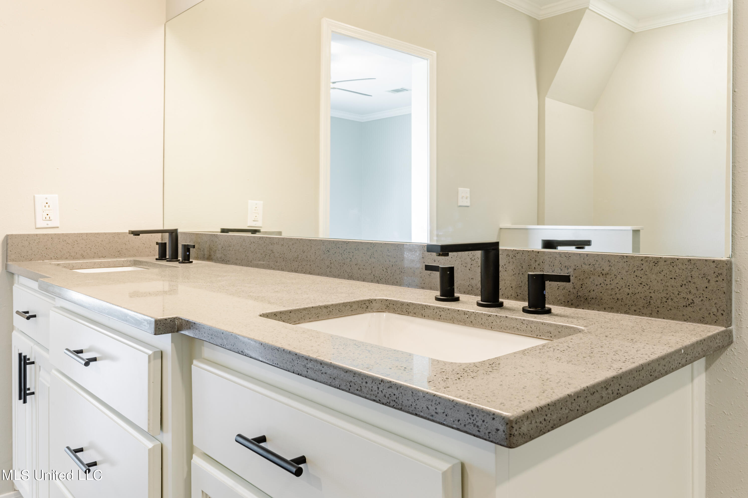 5416 Remington Road Moss Point, MS 39562 - Photo 45 of 53 2M2A4964-HDR