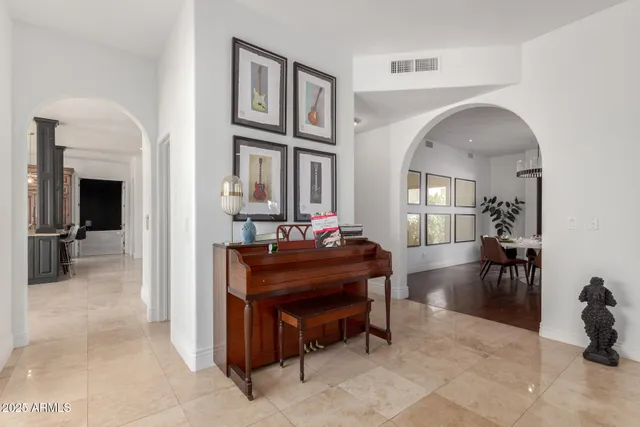 $2,299,000 | 11827 South Montezuma Court, Phoenix, AZ 85044