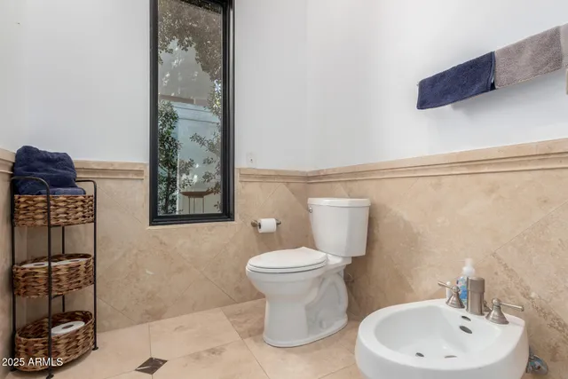 $2,299,000 | 11827 South Montezuma Court, Phoenix, AZ 85044