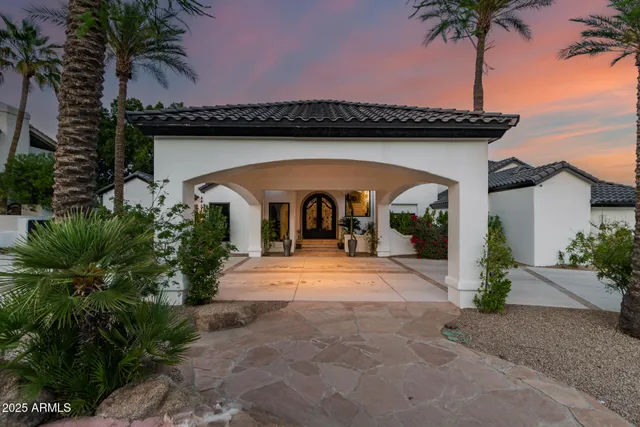 $2,299,000 | 11827 South Montezuma Court, Phoenix, AZ 85044