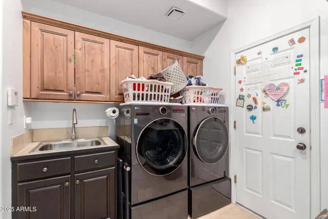 $2,299,000 | 11827 South Montezuma Court, Phoenix, AZ 85044