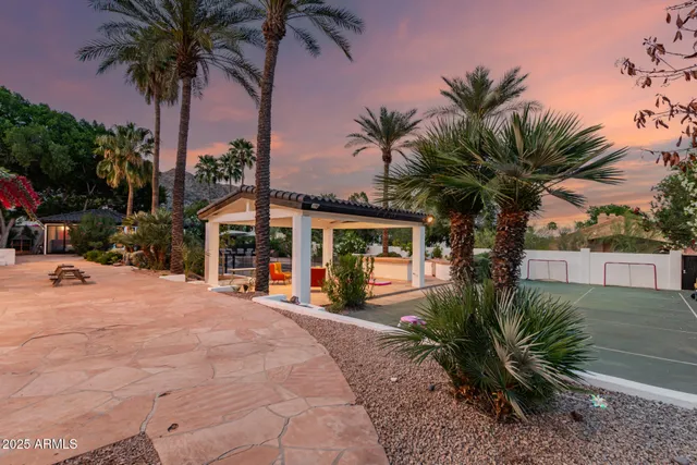 $2,299,000 | 11827 South Montezuma Court, Phoenix, AZ 85044