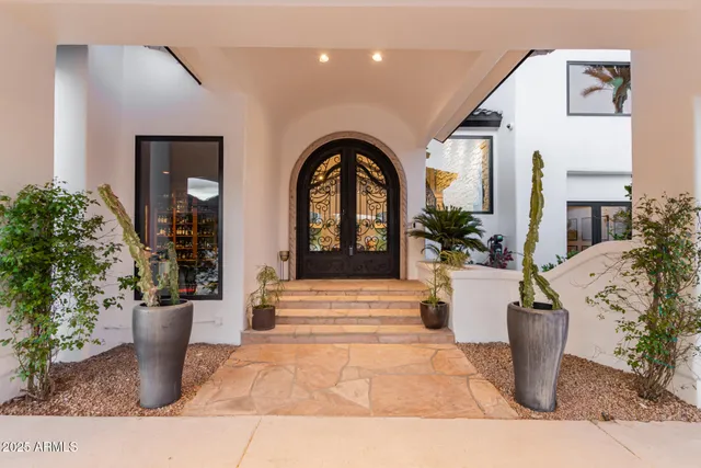 $2,299,000 | 11827 South Montezuma Court, Phoenix, AZ 85044