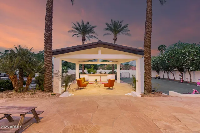 $2,299,000 | 11827 South Montezuma Court, Phoenix, AZ 85044