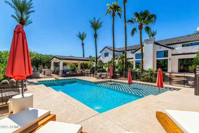 $2,299,000 | 11827 South Montezuma Court, Phoenix, AZ 85044