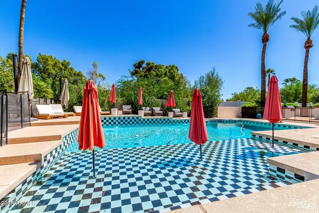 $2,299,000 | 11827 South Montezuma Court, Phoenix, AZ 85044