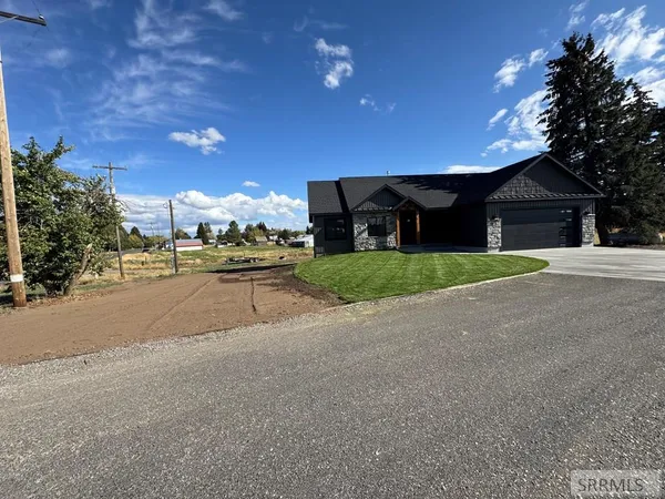 $639,900 | 3660 East 1312 North, Ashton, ID 83420