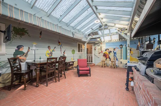 $839,998 | 194 Riker Terrace, Salinas, CA 93901