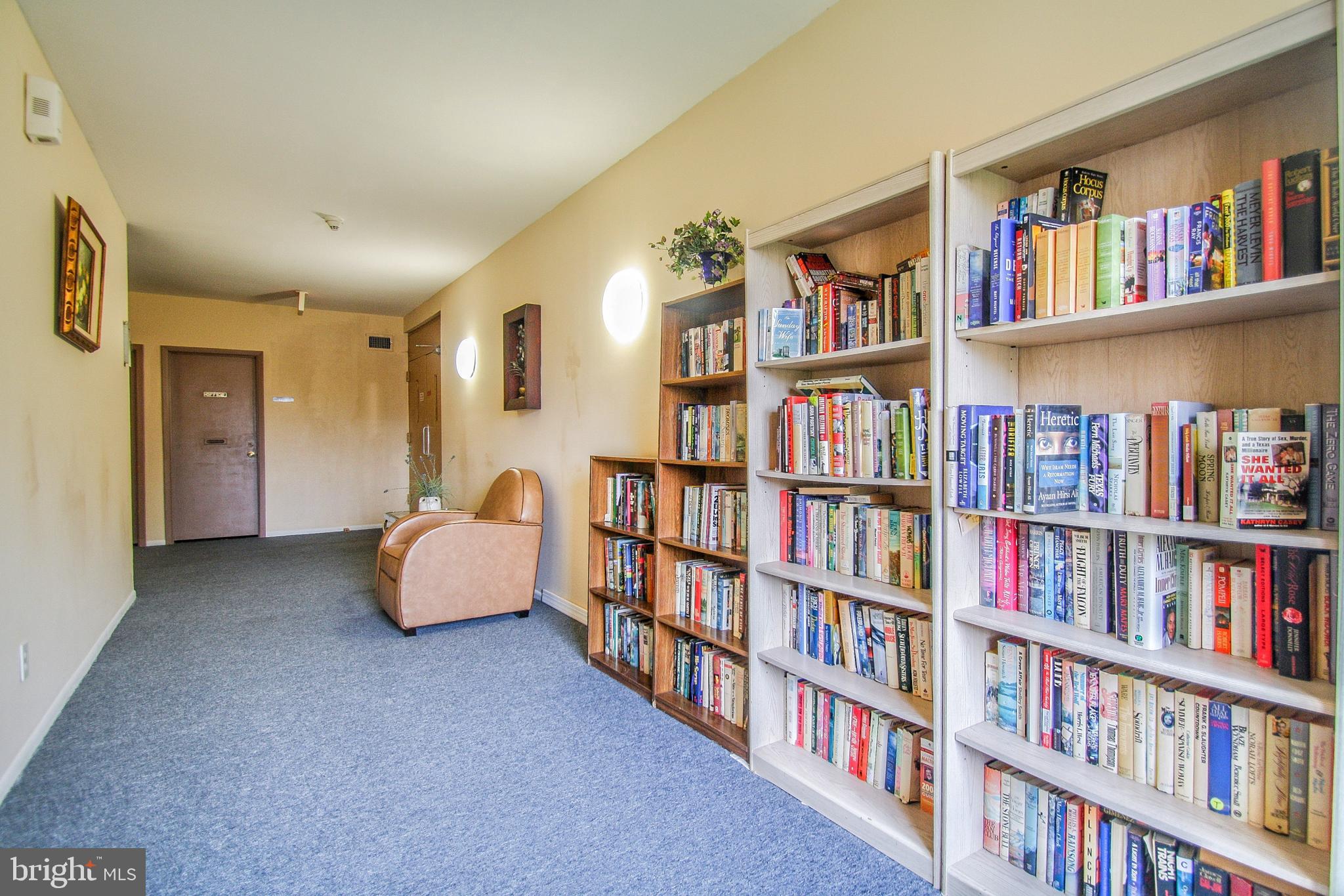 8922 Krewstown Road, Unit 302 Philadelphia, PA 19115 - Photo 4 of 45 Gallery Image 4