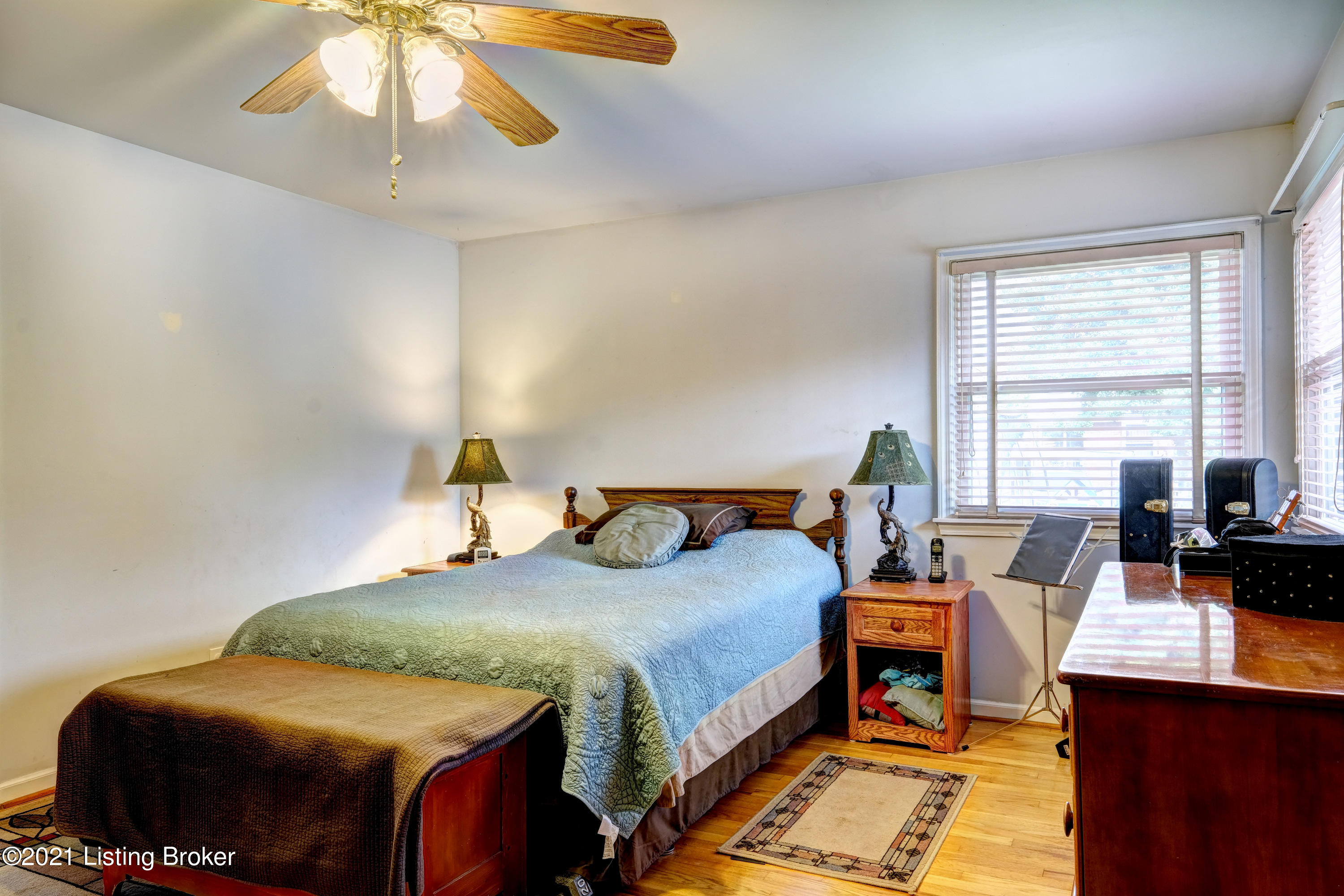 217 Bramton Road Louisville, KY 40207 - Photo 15 of 28 1 Bramton #18